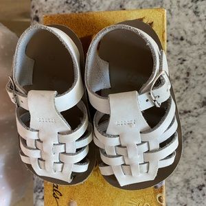 Sun-San salt water sandals by Hoy